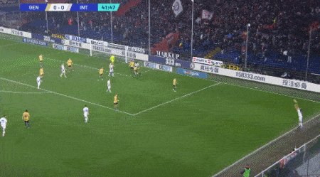 1703893863790026098.gif 下载.gif