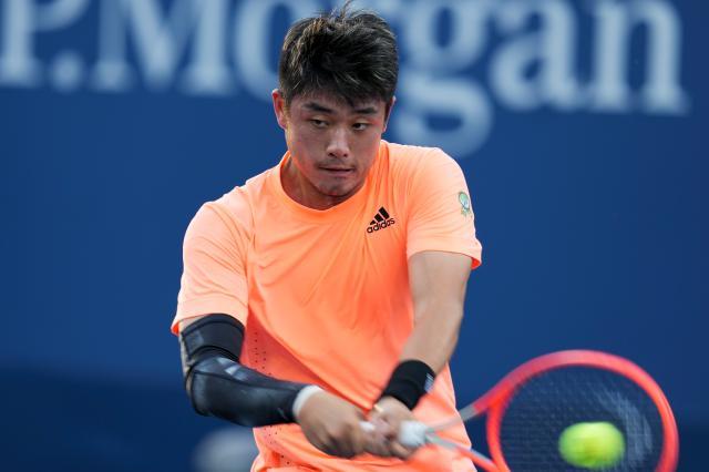 开云下载-冲击百强，张之臻吴易昺策略不同只求殊途同归